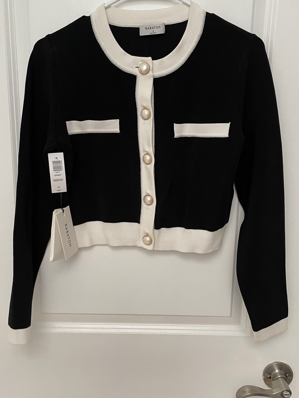 Aritzia size S legacy Black and white Pearl-Button Cropped Cardigan - Picture 2 of 7